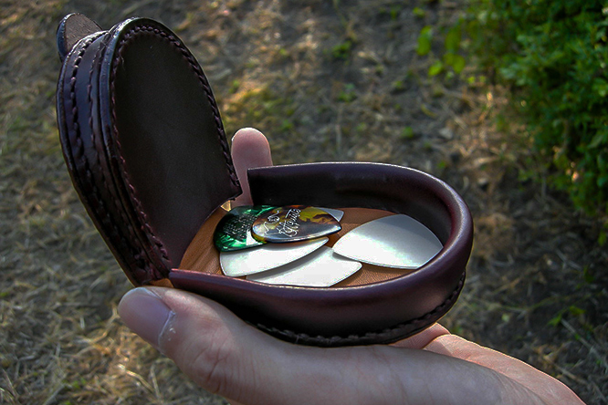 ギターストラップ【ピックケース】