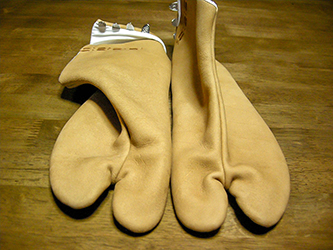 特注品 革足袋