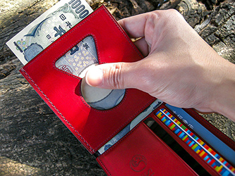 札ばさみ　お札の出し方